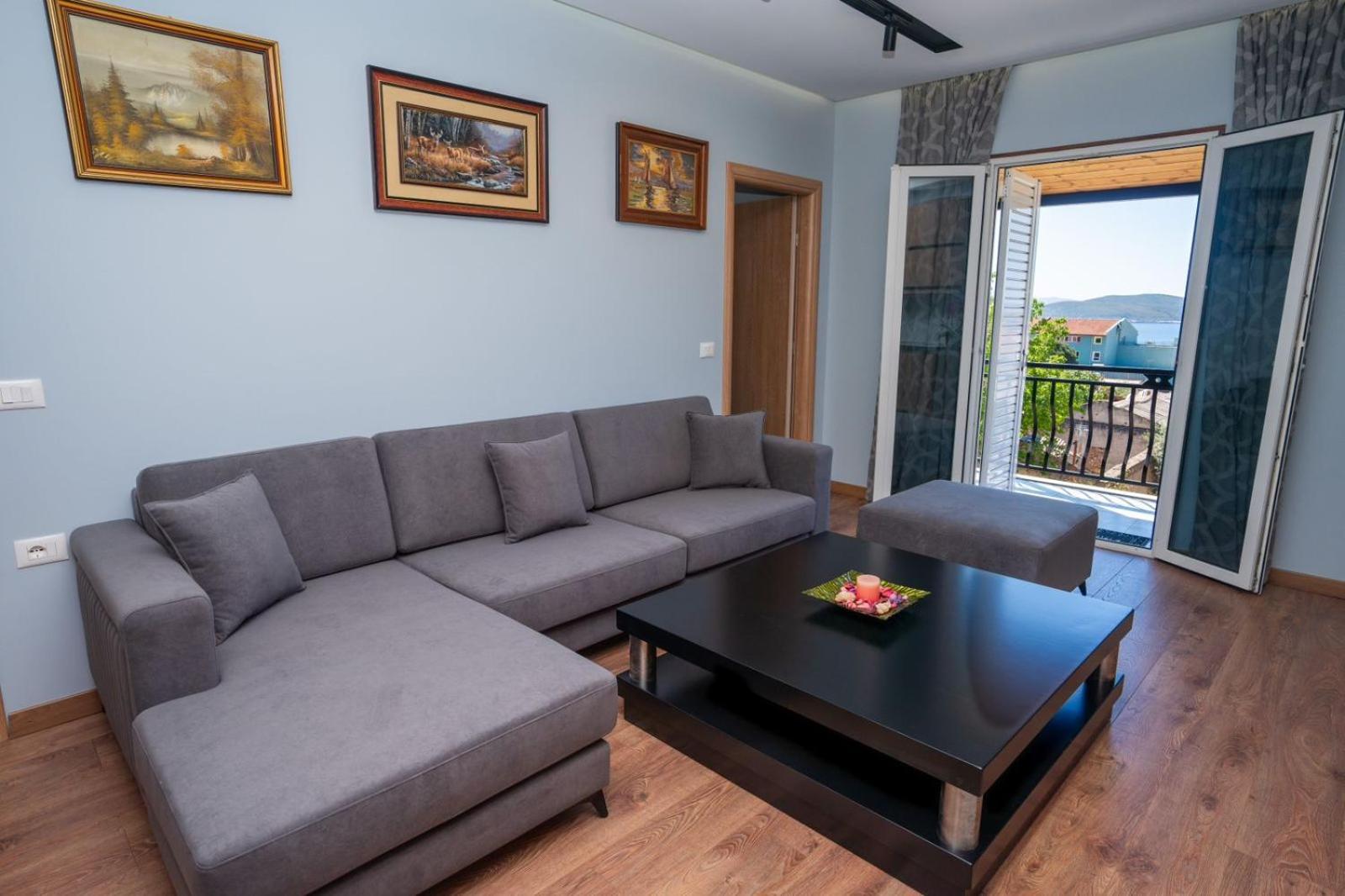 Roel Apartments Sarandë Exteriér fotografie